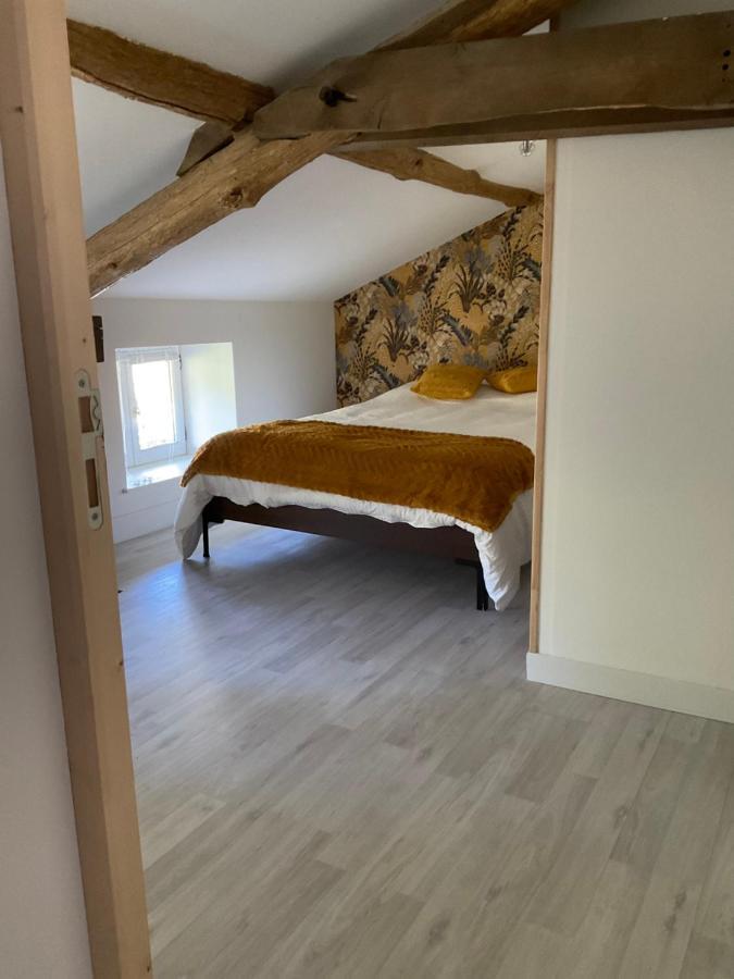 Apartamento Ravissant Dans Cadre Verdoyant Marchampt